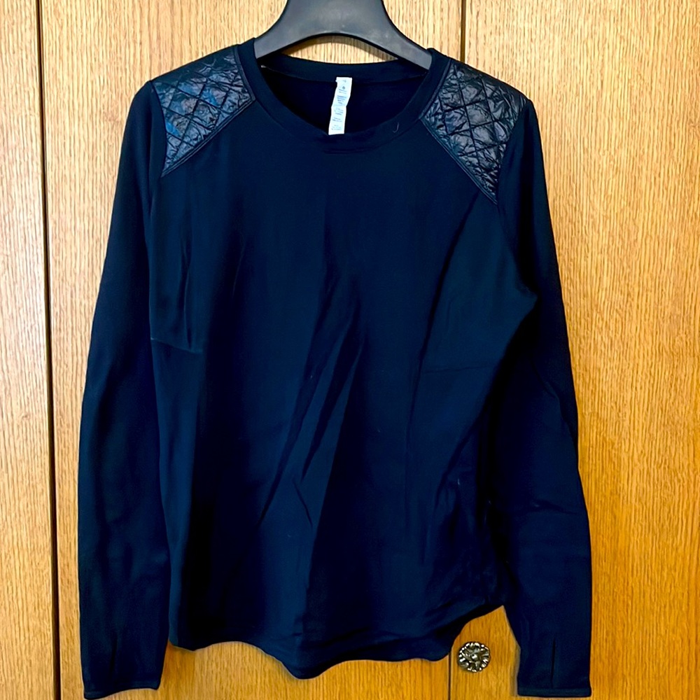 Lululemon Long Sleeve Shirt, Size 10